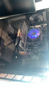 Full Mid-Range Gaming Pc Setup