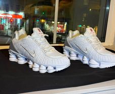 Nike Shox TL White Size 40 Brand New