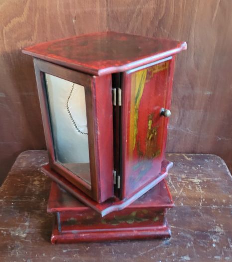 Vintage chinoiserie tabletop chest