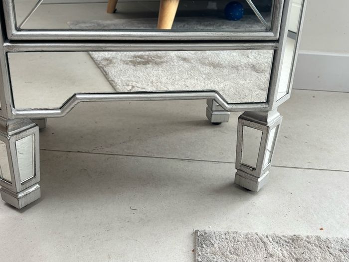 cabinet mirrored