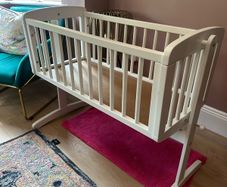 Mothercare Swinging Crib