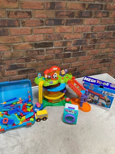 Kids toy bundle