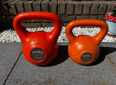 2x Kettlebells (12 Kg and 8 Kg)