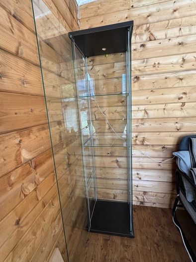 Glass door dispaly cabinet
