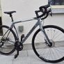 Cannondale road bike Image 2