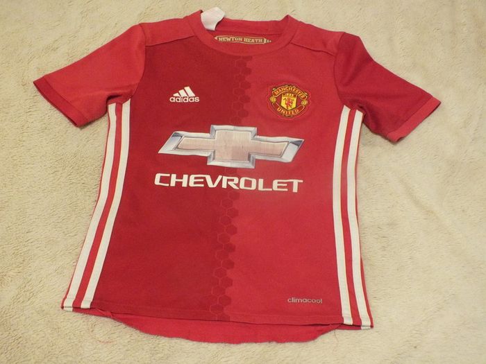 Manchester United Jersey XS