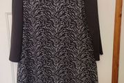 Lovely Dunnes  black/grey dress size UK18 EU46 Postage included