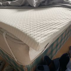 Mattress topper