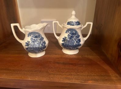 Blue Willow Sugar Bowl and Creamer