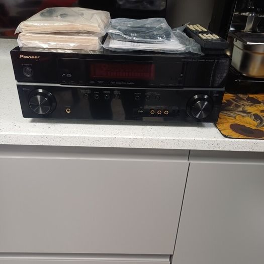 Pioneer VSX-1019AH-K 7.1 Receiver 140W with all accessories