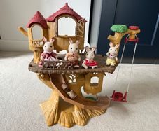 Sylvanian Family Tree House