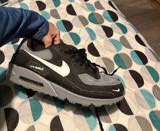 mens Nike runners size 9