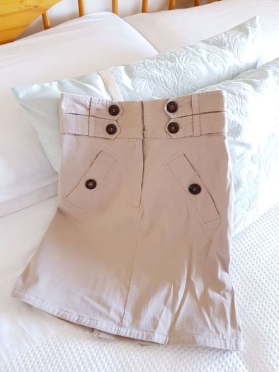 Cream High Waist Skirt - Size 6