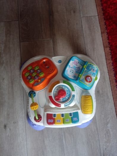 Vtech baby play and learn activity table