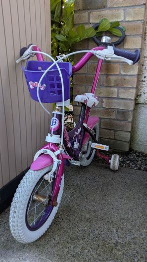 Girl bike