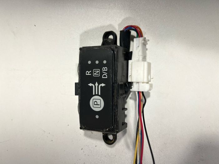 Nissan Leaf  Centre Console Gear Selector Light Gearbox  2015 A1l1b56g
