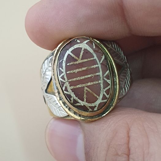 Vintage Etched Carnelian Agate Ring Brass & Silver Inlay, Flower Design