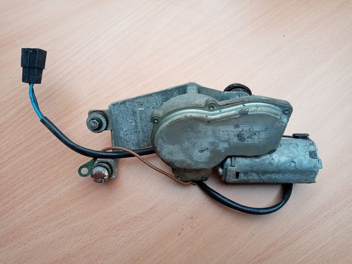 Vauxhall nova wiper motor
