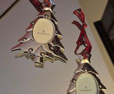 Newbridge Silver Christmas Decorations/ Tree Frames