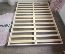 Floor bed