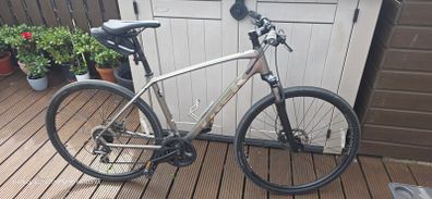 Trek hybryd Dual Sport 2l