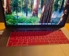 Macbook Pro 2018 15inch touchbar