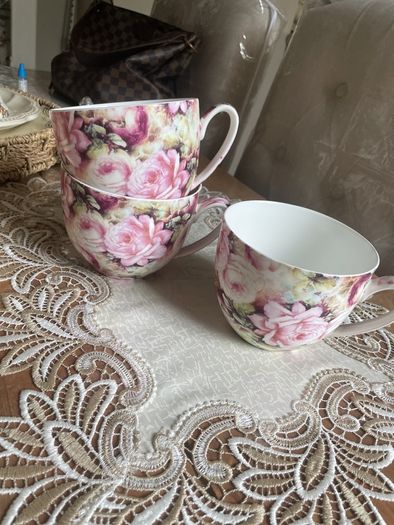 mayfair large cups