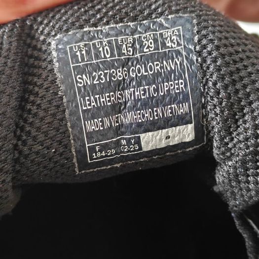 sketchers Waterproof shoes