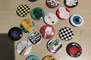 pins badges