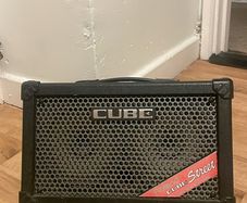 Roland street cube