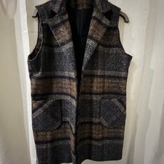 Check Sleeveless Jacket