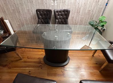 Dinning table