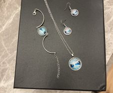 costume jewellery