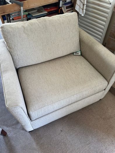 Armchair fold out bed