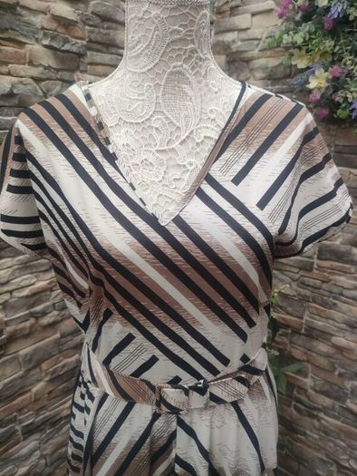 Vintage 70s 80s A-line Dress size medium Postage included