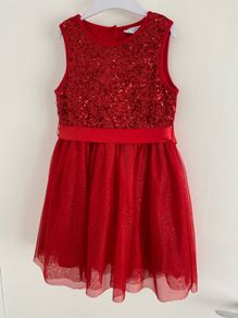 Red dress age 3-4 years