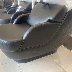 Super luxurious leather quilted massage back basins