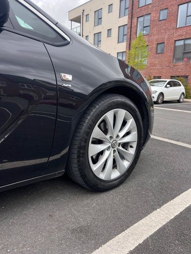 Vauxhall Astra 2013