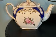 Sadler Teapot