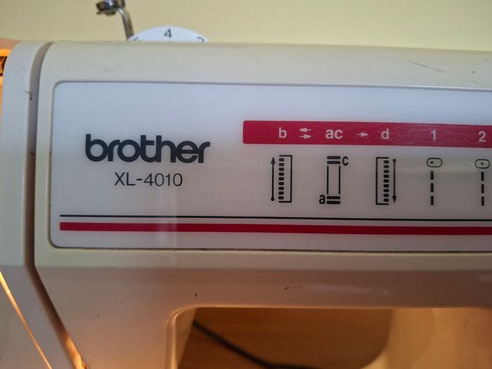 Brother Xl-4010 Sewing Machine