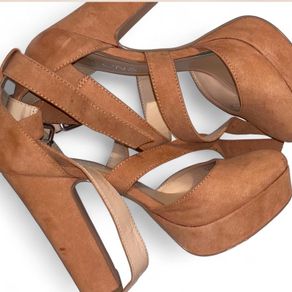 Platform heels