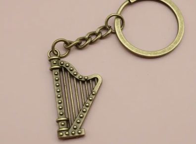 Harp keyring