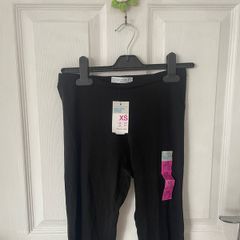 Brand new black leggings