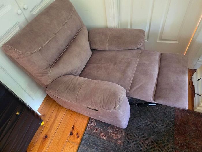1 recliner (manual)