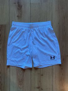 Boys Under Armour Shorts 10-12years