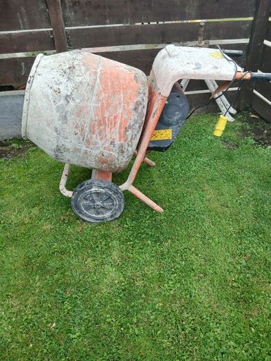 Cement Mixer Belle