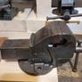 table vice Image 3