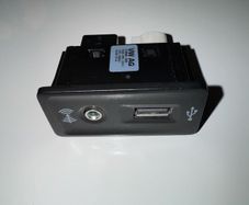 Vw Golf MK7 USB port