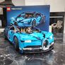 Lego Bugatti Technic 42083 Image 2