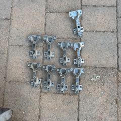 cabinet hinges
